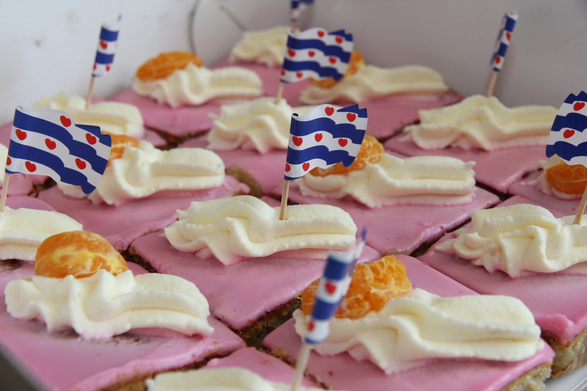 De vlag uit...